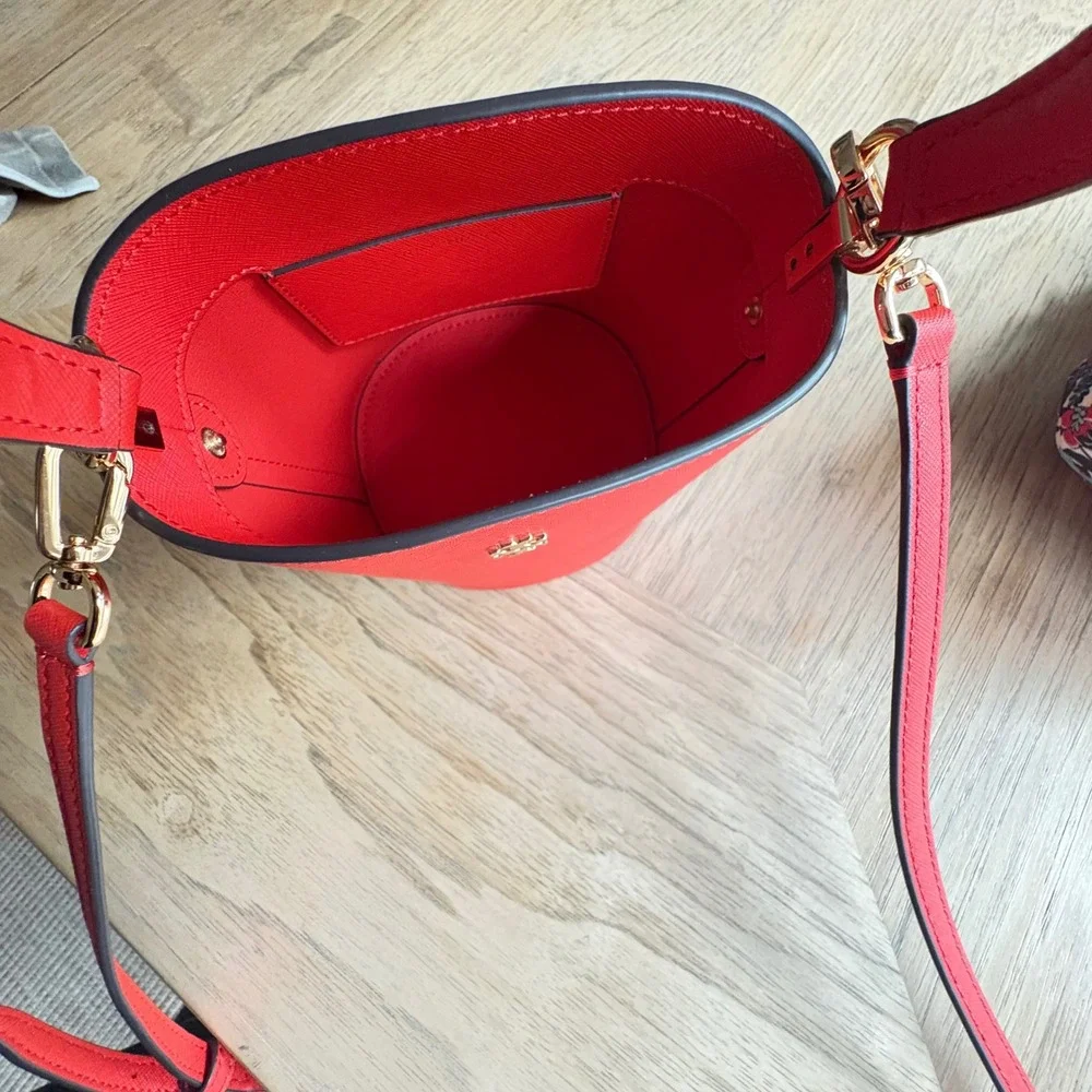 $328 TORY‎ BURCH Emerson Mini Bucket Bag Coral Leather Floral Insert Crossbody